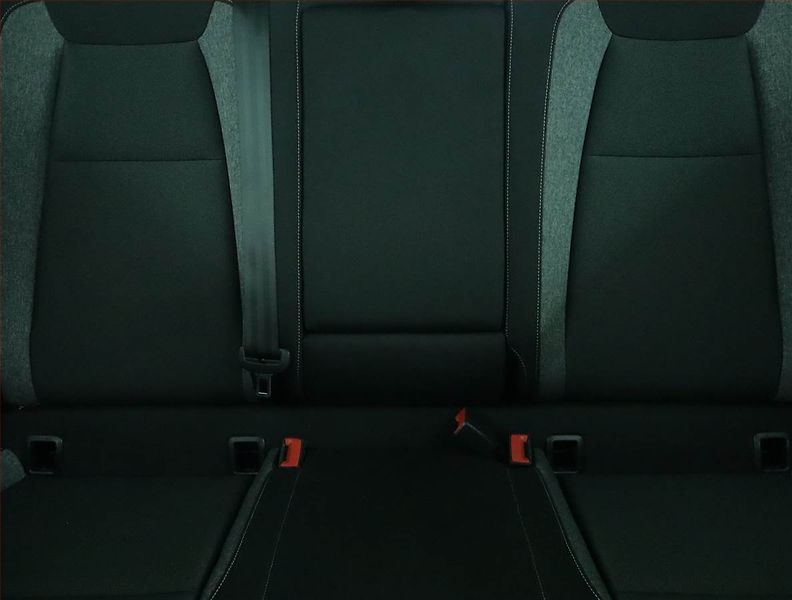 Škoda Karoq (2020) 1.5 TSI - fotka 8 z 14