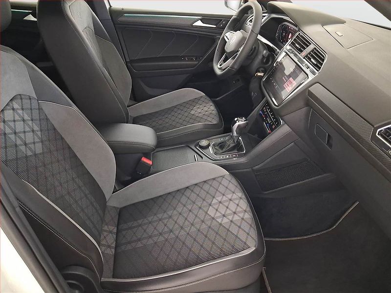 Volkswagen Tiguan Allspace (2022) R-Line 2.0 TDI - fotka 9 z 25