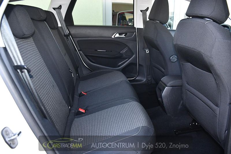 Peugeot 308 1,5HDi ČR ACTIVE CARPLAY - fotka 18 z 46