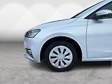 Škoda Fabia 1.0 MPI 59 kW Selection - náhled 10