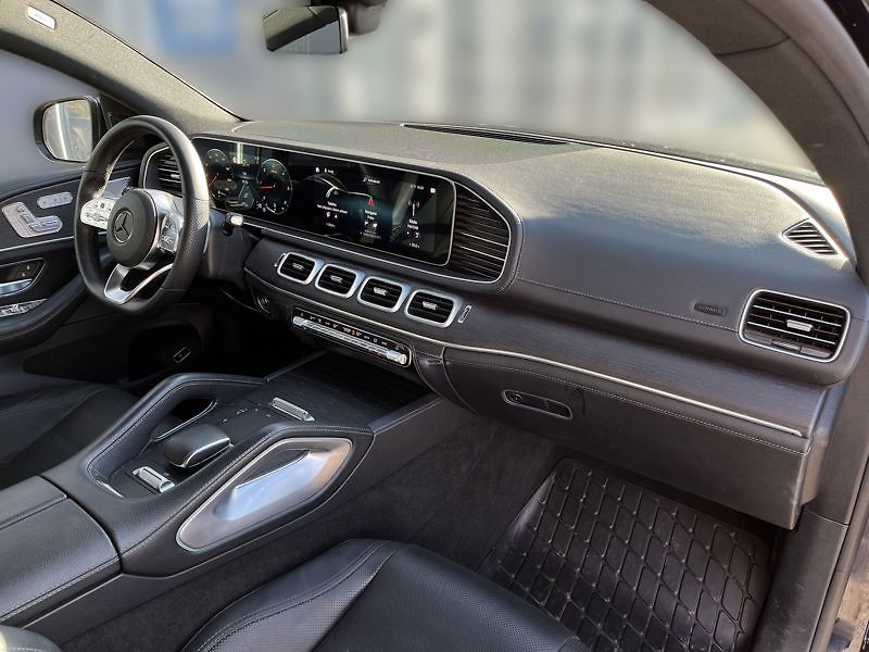 Mercedes-Benz GLE Coupé 400 d 4MATIC AMG Line ku - fotka 15 z 18