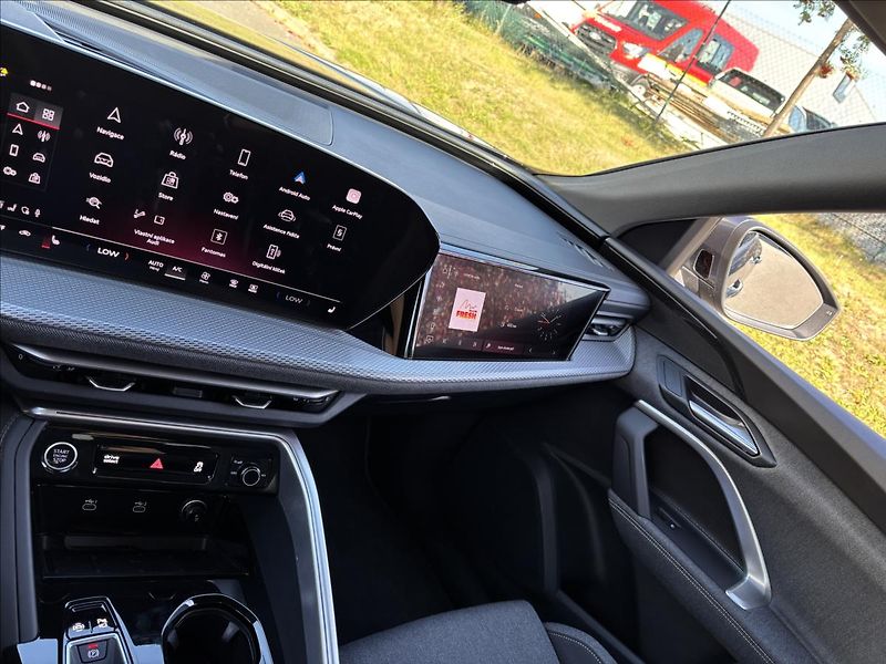 Audi Q5 2,0 TDI 150kW S-Line quattro - fotka 51 z 52