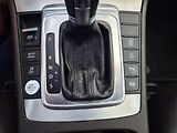 Volkswagen Passat (2011) 2,0 TDI DSG Highline BMT - náhled 13