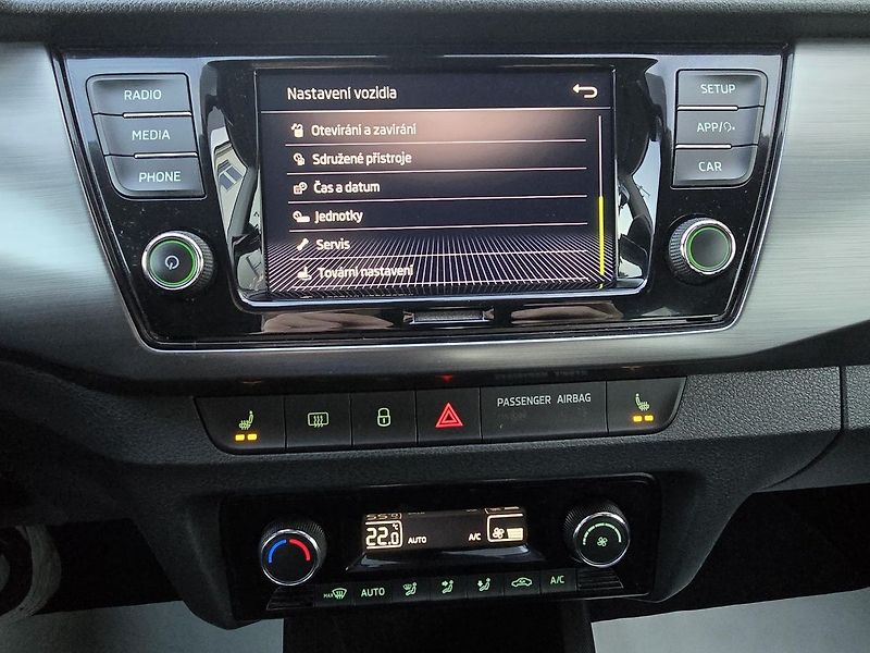 Škoda Fabia 70kW STYLE DIGIKLIMA ČR - fotka 31 z 36