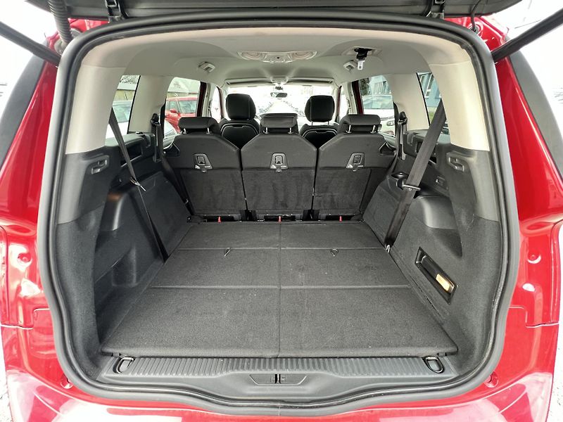 Citroën Grand C4 Picasso 2.0HDi 7MÍST KAMERA KLIMA ČR - fotka 29 z 49
