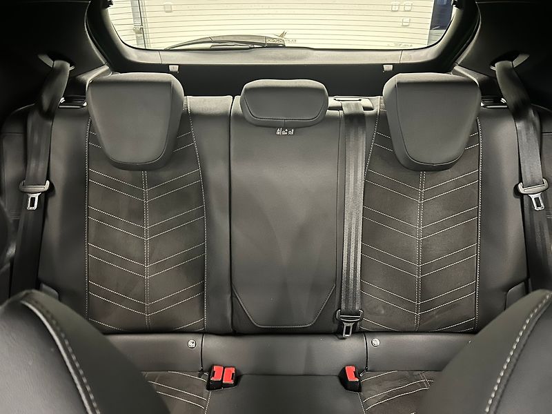 Opel Mokka (2024) 1.2PT Ultimate AUT MY24 | Záru - fotka 45 z 58