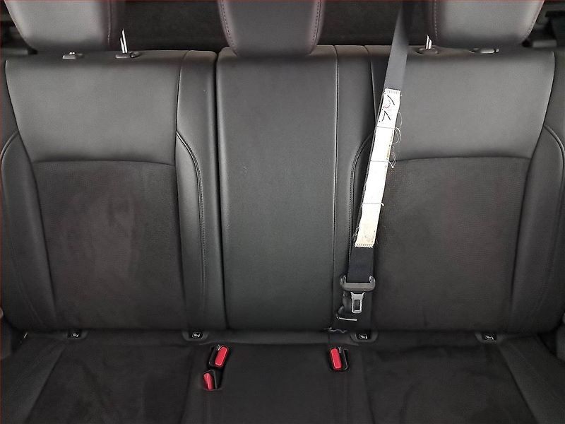 Suzuki Vitara (2018) Premium 1.4 BoosterJet, 4X4 - fotka 10 z 21