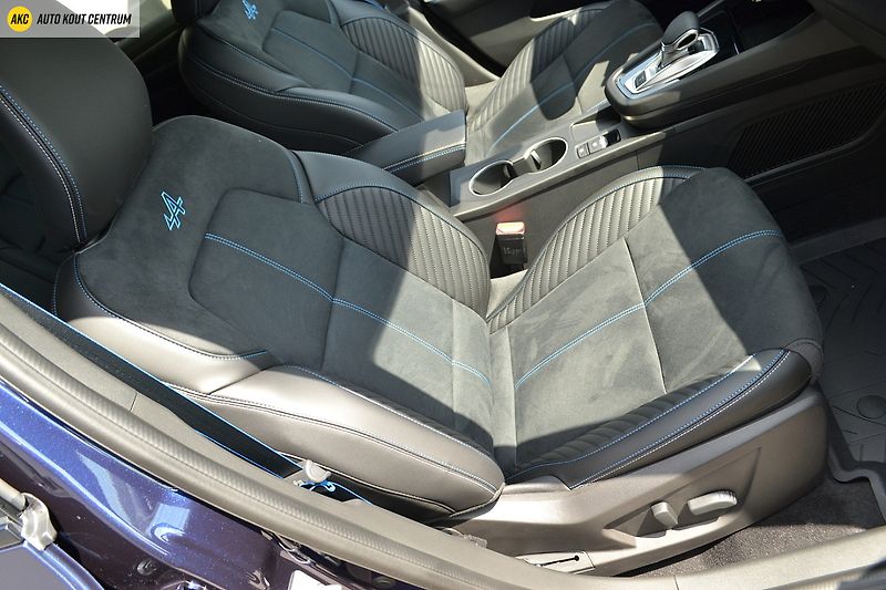 Renault Arkana ESPRIT ALPINE  E-Tech FULL HYB - fotka 15 z 57