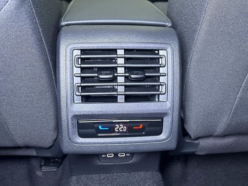 Volkswagen Golf (2025) Hatchback - fotka 22 z 28