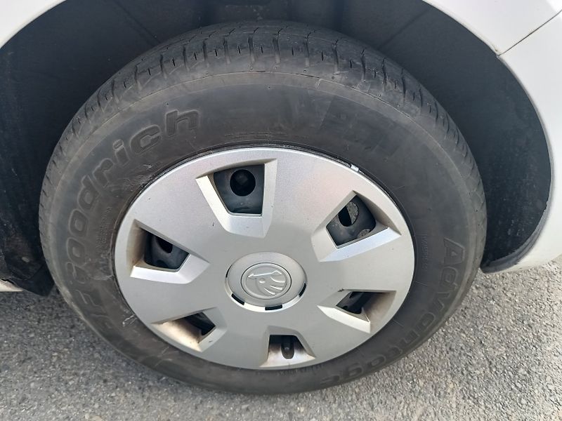Škoda Octavia III 1.6 TDI - fotka 13 z 45