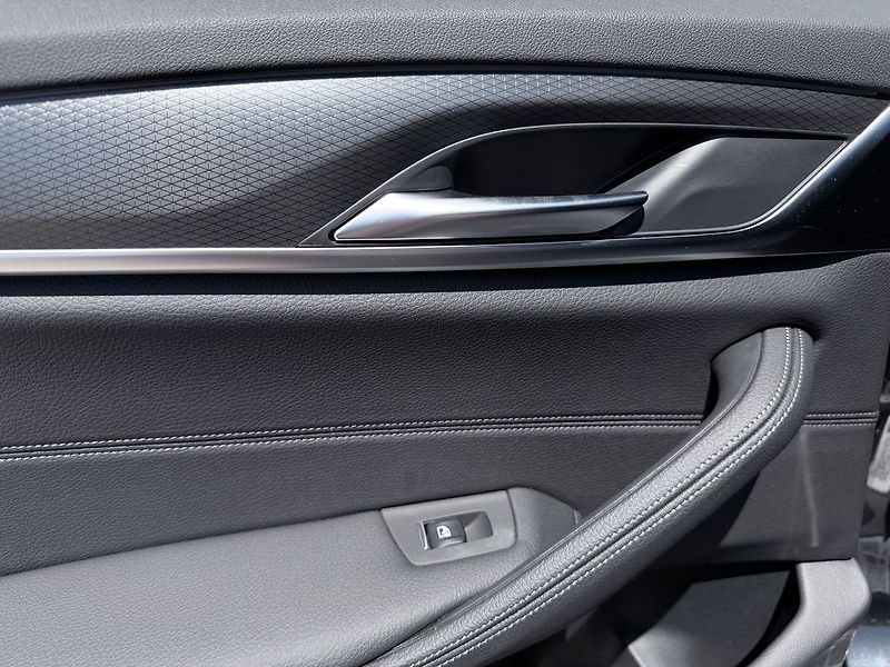 BMW Řada 5 530d Touring, Natáčecí náprava - fotka 21 z 26