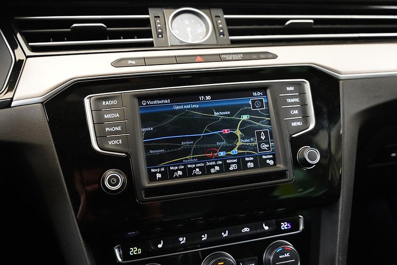 Volkswagen Passat - fotka 19 z 24
