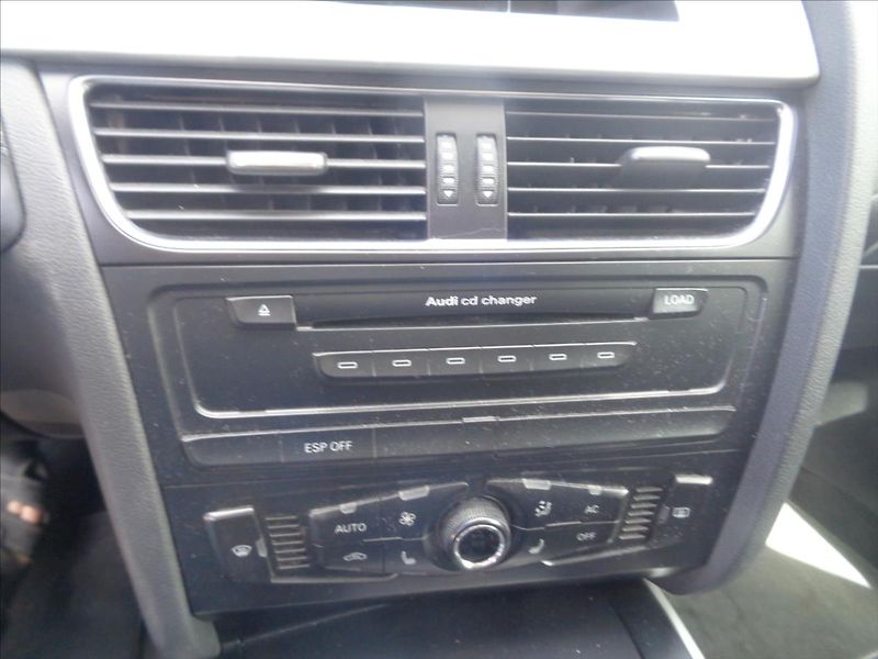 Audi A4 2,0 - fotka 9 z 10