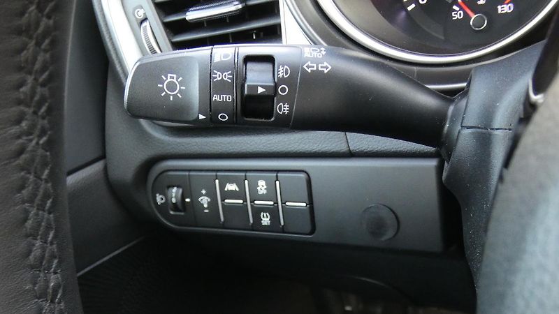 Kia Ceed 1.5 T-GDI 118kW SPIN - fotka 10 z 22