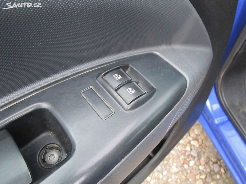 Fiat Dobló 1,3 JTD - NOVÝ OLEJ+FILTR - fotka 14 z 16
