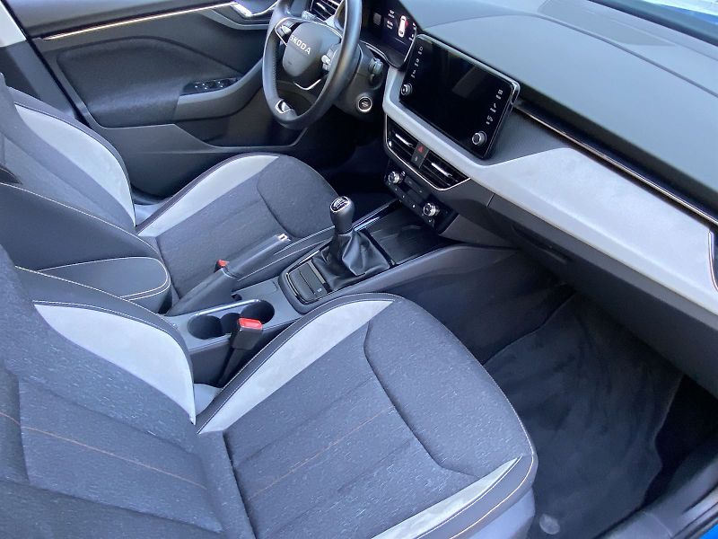 Škoda Kamiq (2025) 1.0 TSI Top Selection - fotka 10 z 33