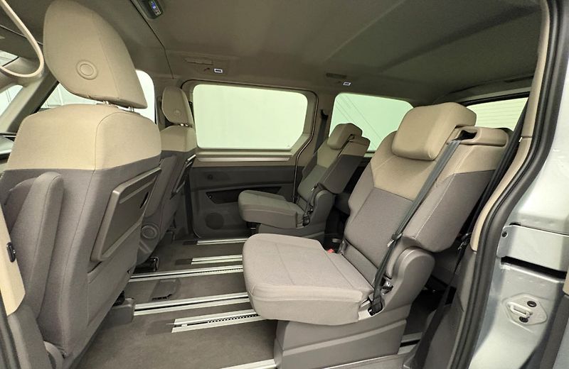 Volkswagen Multivan TDI Life Long Kam ACC El. dveř - fotka 7 z 12