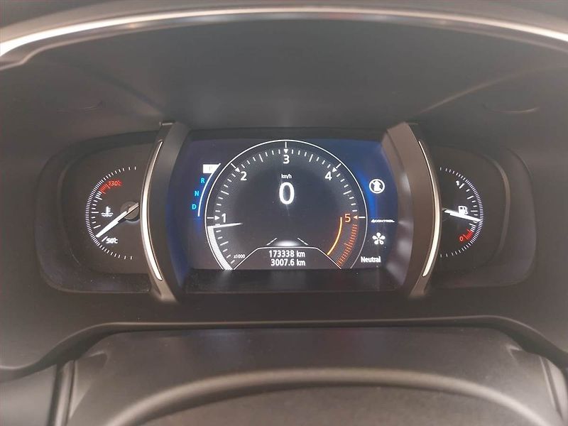 Renault Talisman (2016) Initiale Paris 1.6 dCi - fotka 11 z 24