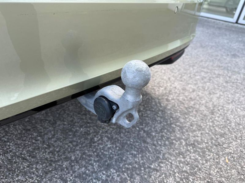Škoda Superb Sportline 2.0 TDI 110kw DSG Co - fotka 28 z 29