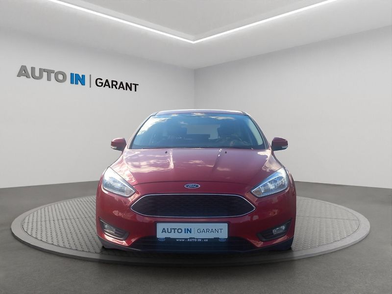Ford Focus (2017) 1.0 74 kW, 1MAJ, ČR, SERVIS - fotka 2 z 12
