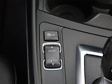 BMW Řada 1 (2016) Urban Line 118d, Automat - náhled 23