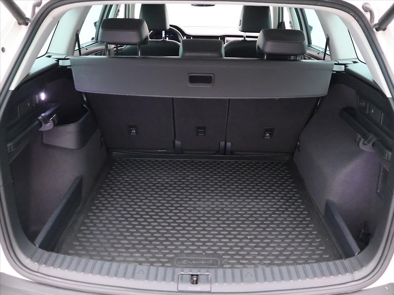 Škoda Kodiaq 2,0 TDI 140kW DSG 4x4 Style CZ - fotka 10 z 32