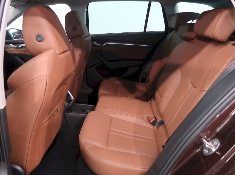 Škoda Octavia (2025) EXCLUSIVE SELECTION 2.0TDI 110 - fotka 16 z 43