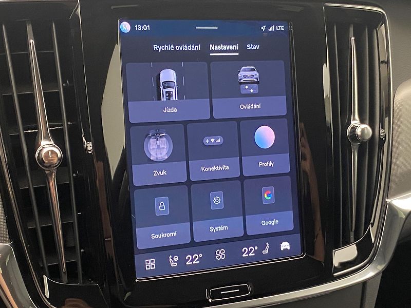 Volvo V90 T6 AWD RECHARGE DARK PLUS AUT - fotka 41 z 54
