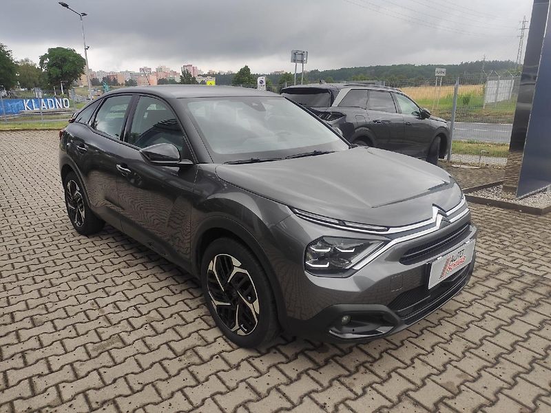Citroën C4 (2021) C4 FEEL 1.2 130k MAN6 navigace - fotka 9 z 36