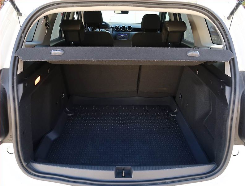 Dacia Duster (2018) Prestige 1.5 Blue dCi, Navi - fotka 14 z 22
