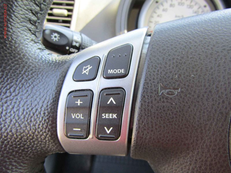Suzuki Splash (2014) 1.0 i, ČR, AC - fotka 14 z 17