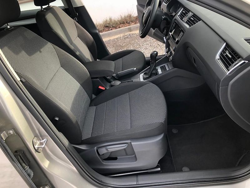 Škoda Octavia (2013) 1.2 TSI 81kw Serviska,TOP STAV - fotka 9 z 24