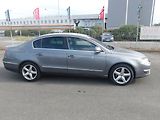 Volkswagen Passat 2,0FSi - náhled 9