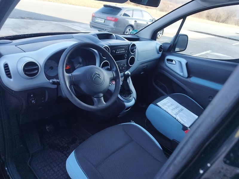 Citroën Berlingo 1.6HDI,volat-608 081 843 - fotka 11 z 19