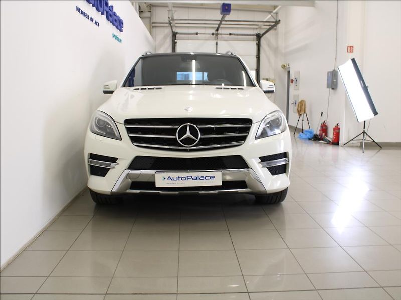 Mercedes-Benz Třídy M 350CDI 4M AMG H/K. Pano.TZ   3 - fotka 2 z 15