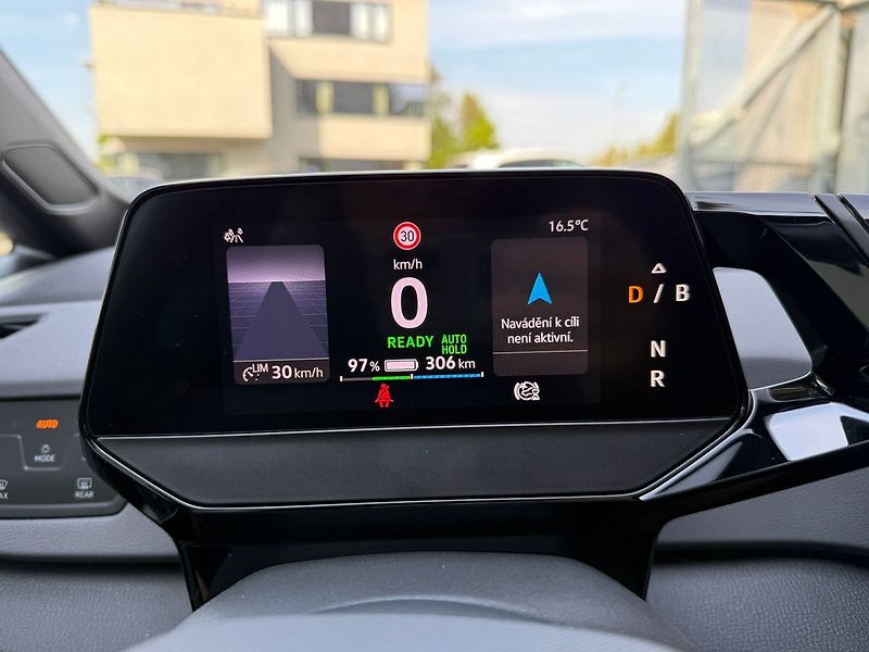Volkswagen ID.3 PRO 107kW baterie 62 kWh - fotka 14 z 37