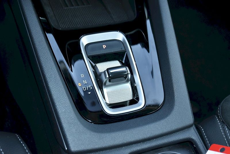 Škoda Octavia (2024) TOP SELECTION 2.0 TDI 110kW DS - fotka 22 z 32