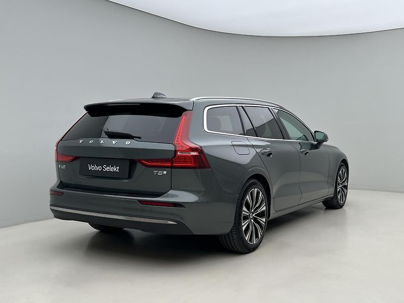 Volvo V60 T8 AWD BRIGHT PLUS AUT CZ  - fotka 13 z 48