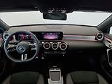 Mercedes-Benz Třídy A 200d AMG Style Edition - náhled 13