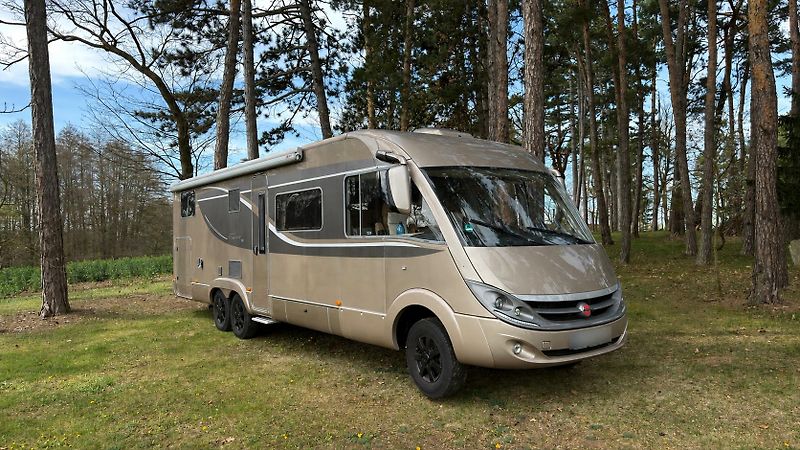 Bürstner Ostatní (2014) Bürstner Elegance I 810 G 3.0 - fotka 2 z 19