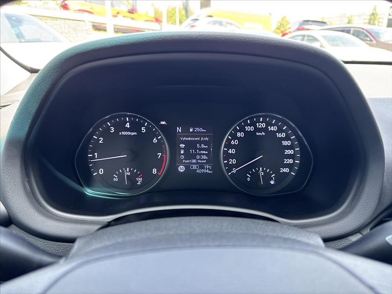 Hyundai i30 1,5 TGDi 118kW Smart ZÁRUKA - fotka 45 z 45