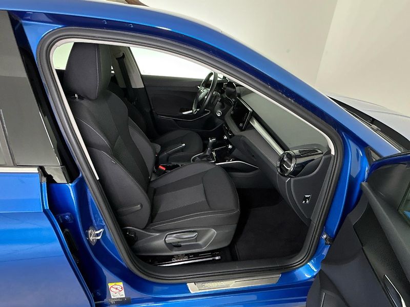 Škoda Fabia Style DSG - fotka 9 z 28