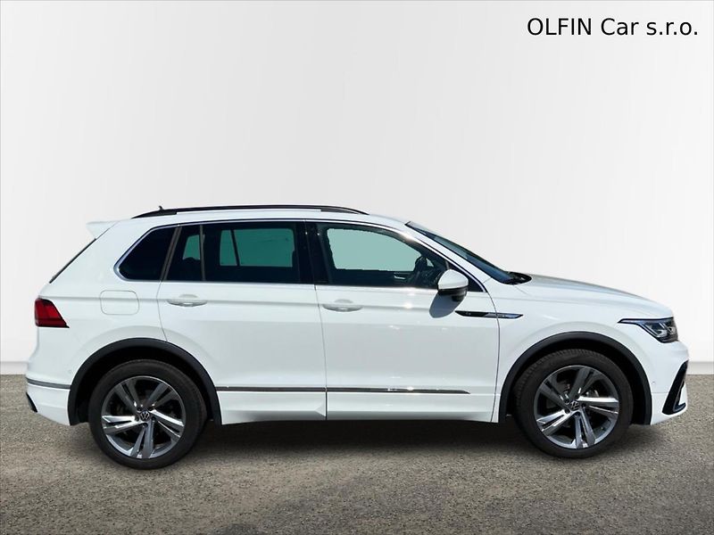 Volkswagen Tiguan 1,5 TSi 110 kW 7DSG R-LINE - fotka 3 z 27