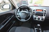 Kia Ceed (2008) 1.4i 80kW / ČR / LPG - náhled 14