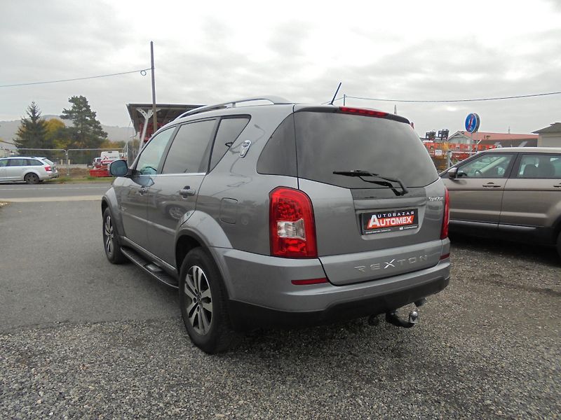 SsangYong Rexton (2015) 2.0 D- AUTOMAT- KŮŽE- 4x4 - fotka 5 z 11