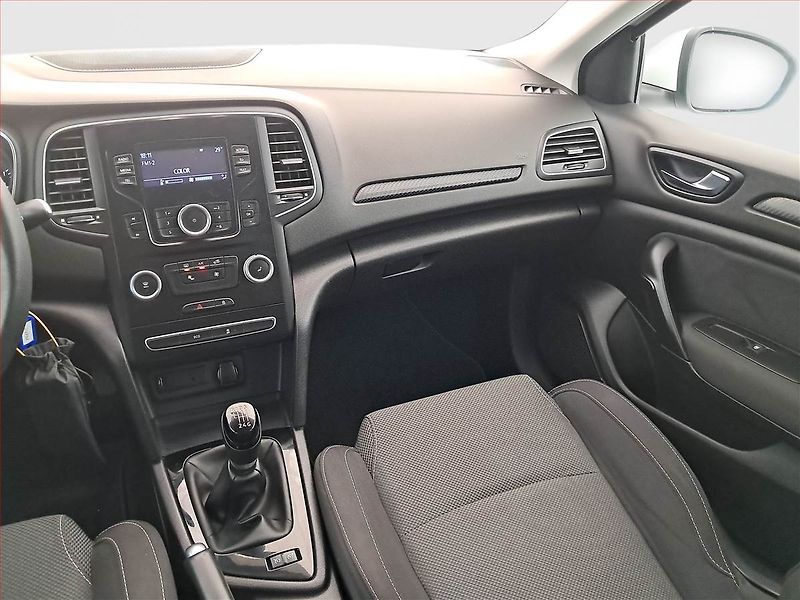 Renault Mégane (2019) 1.3 TCe, Serv.kniha, Tempomat - fotka 8 z 17