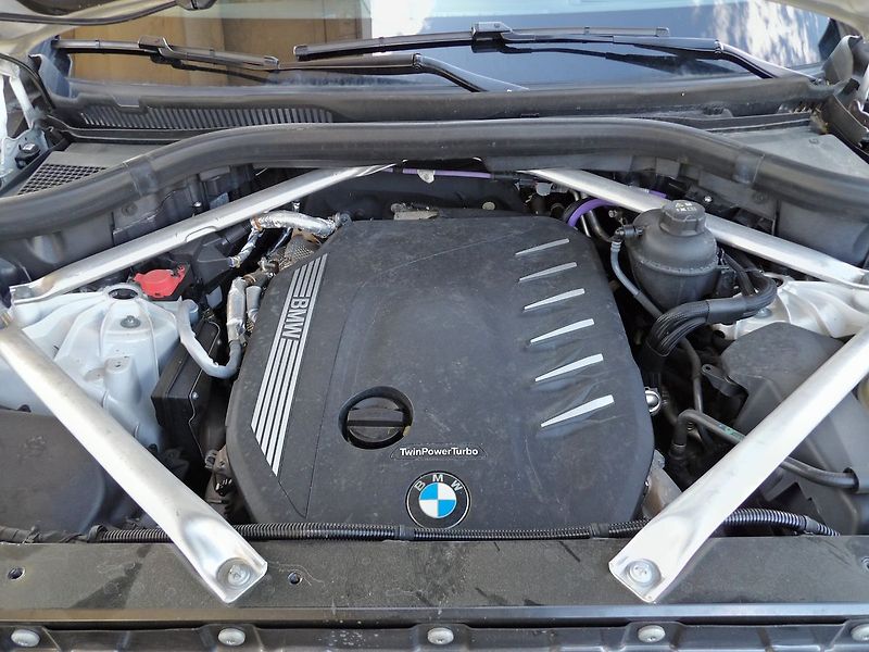 BMW X5 3.0d xDrive Mpaket Tažné DPH - fotka 26 z 32