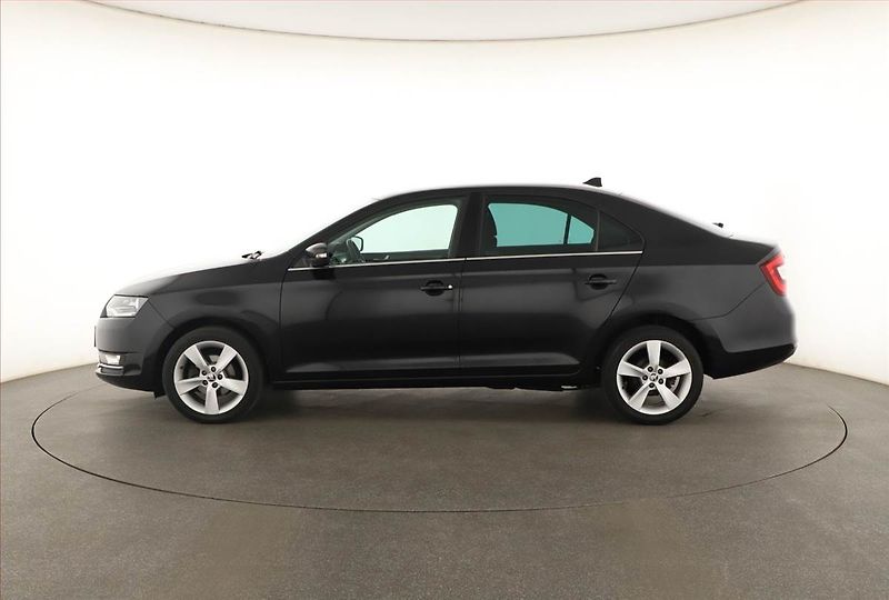 Škoda Rapid (2019) Style Plus 1.0 TSI, Serv.kniha - fotka 3 z 17