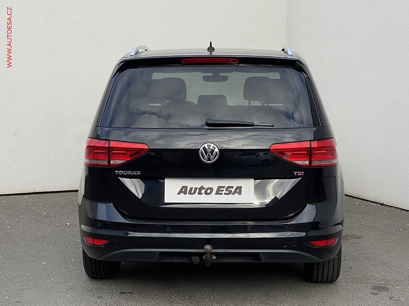 Volkswagen Touran (2017) 1.6 TDi, STK11/27 - fotka 5 z 19