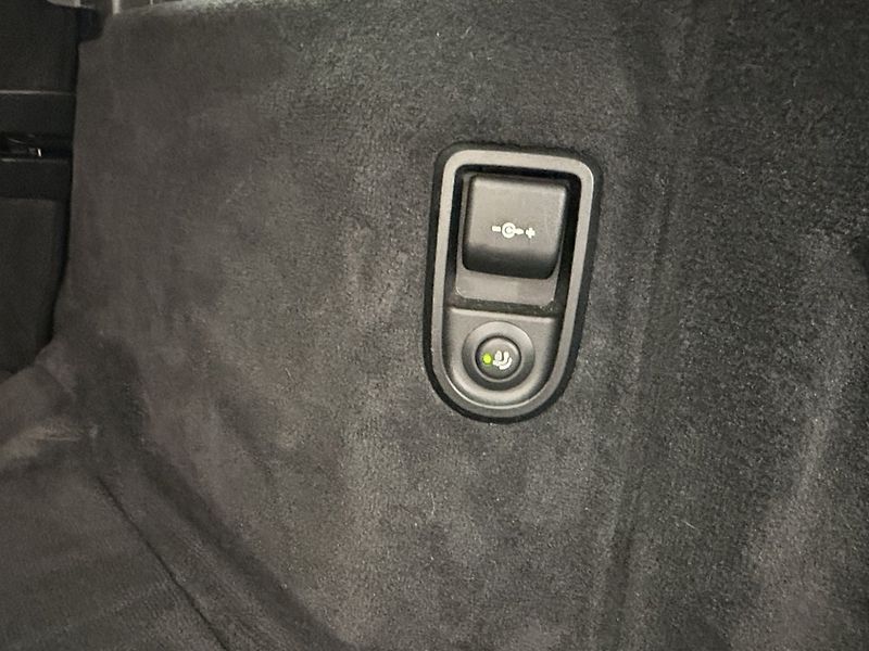 BMW Řada 5 530e Harman Kardon 360 Kůže - fotka 30 z 35
